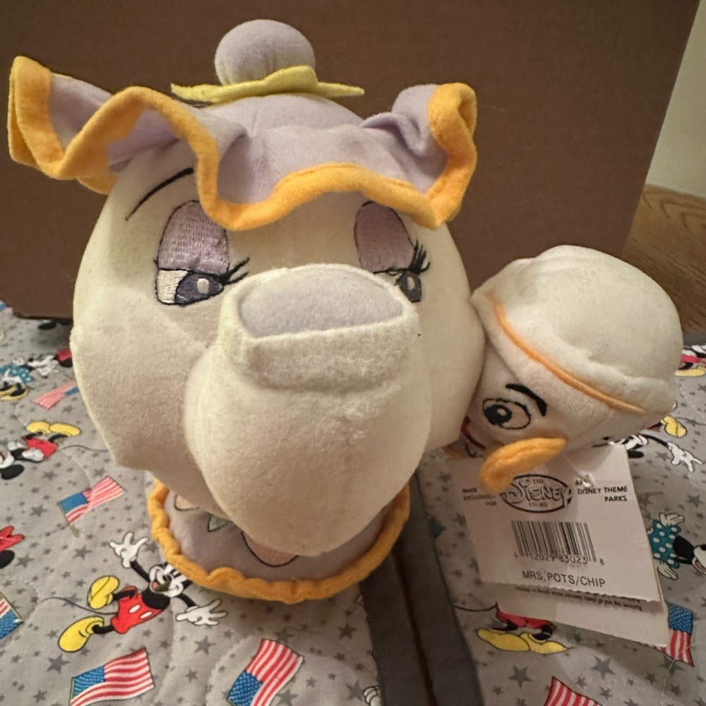 Disney Store Mrs. Potts and Chip beanie attached as one NWT